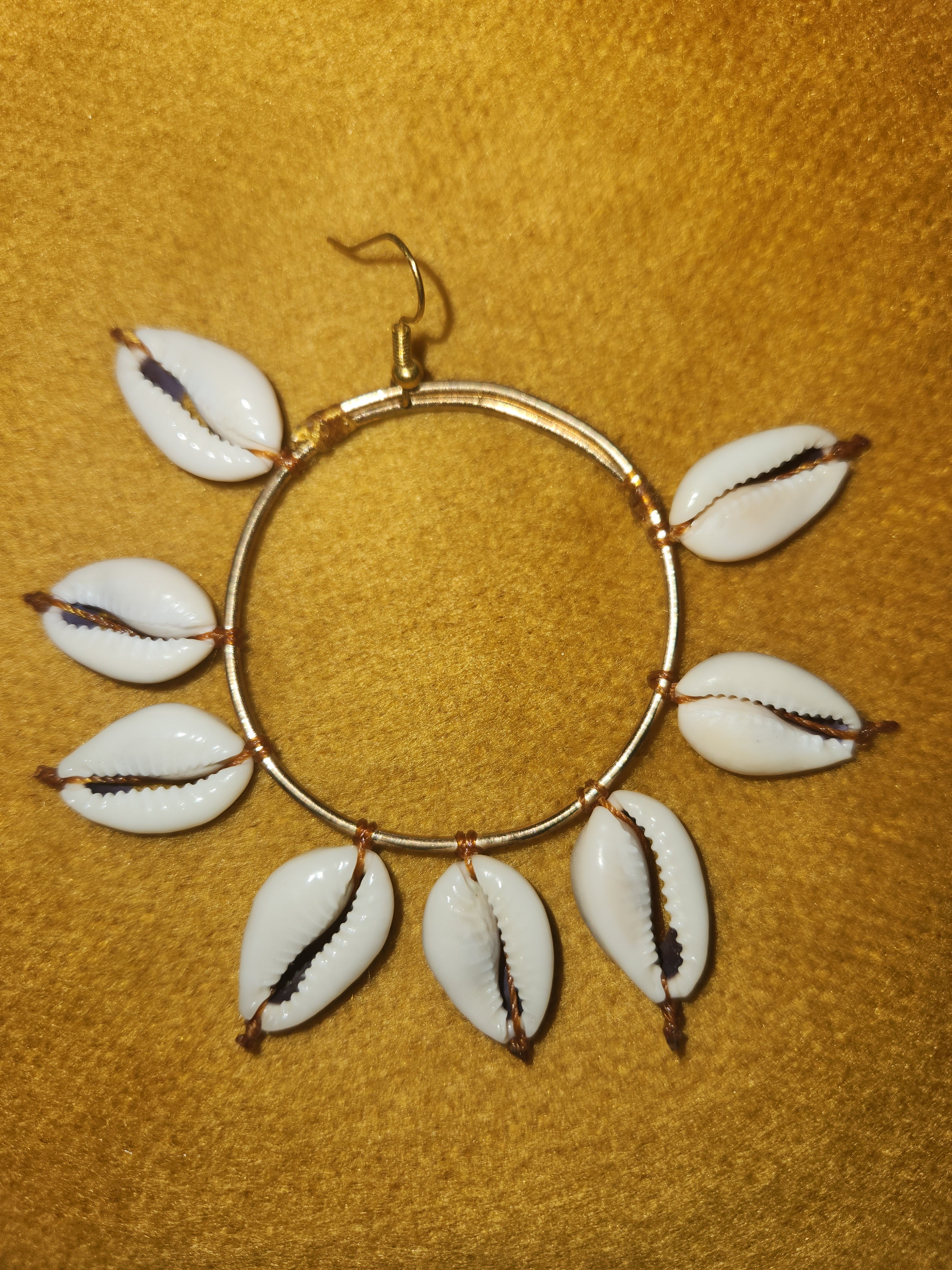 Boucles d'oreilles en cauris