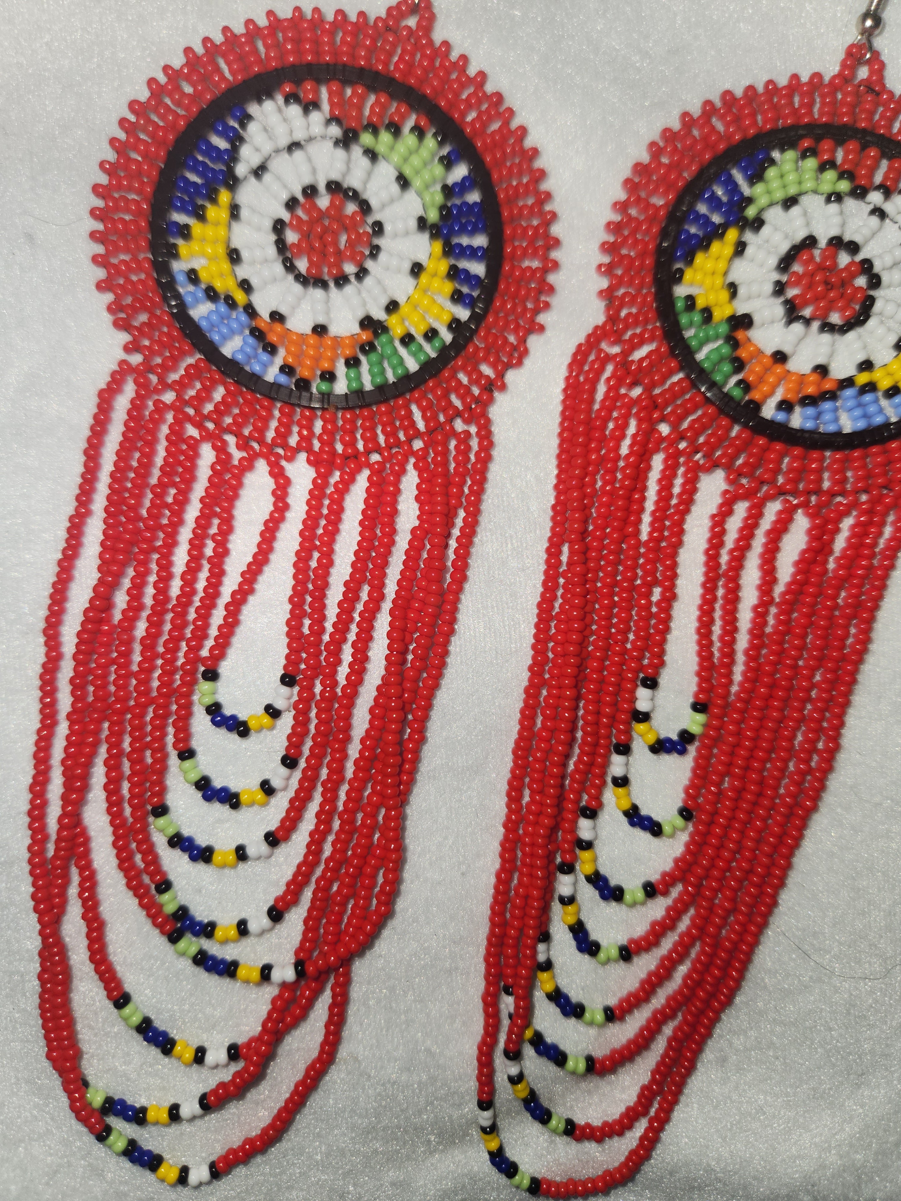 Boucles d'oreilles africaines rouges artisanales - Inspiration Afrique du Sud
