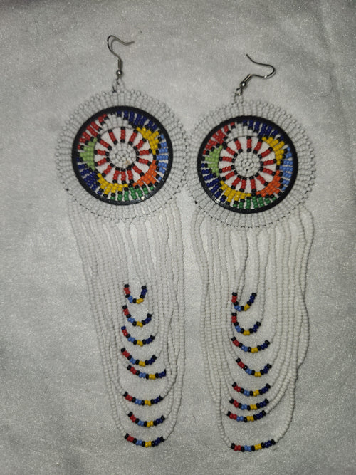 Boucles d'oreilles africaines blanches - Inspiration Afrique du Sud