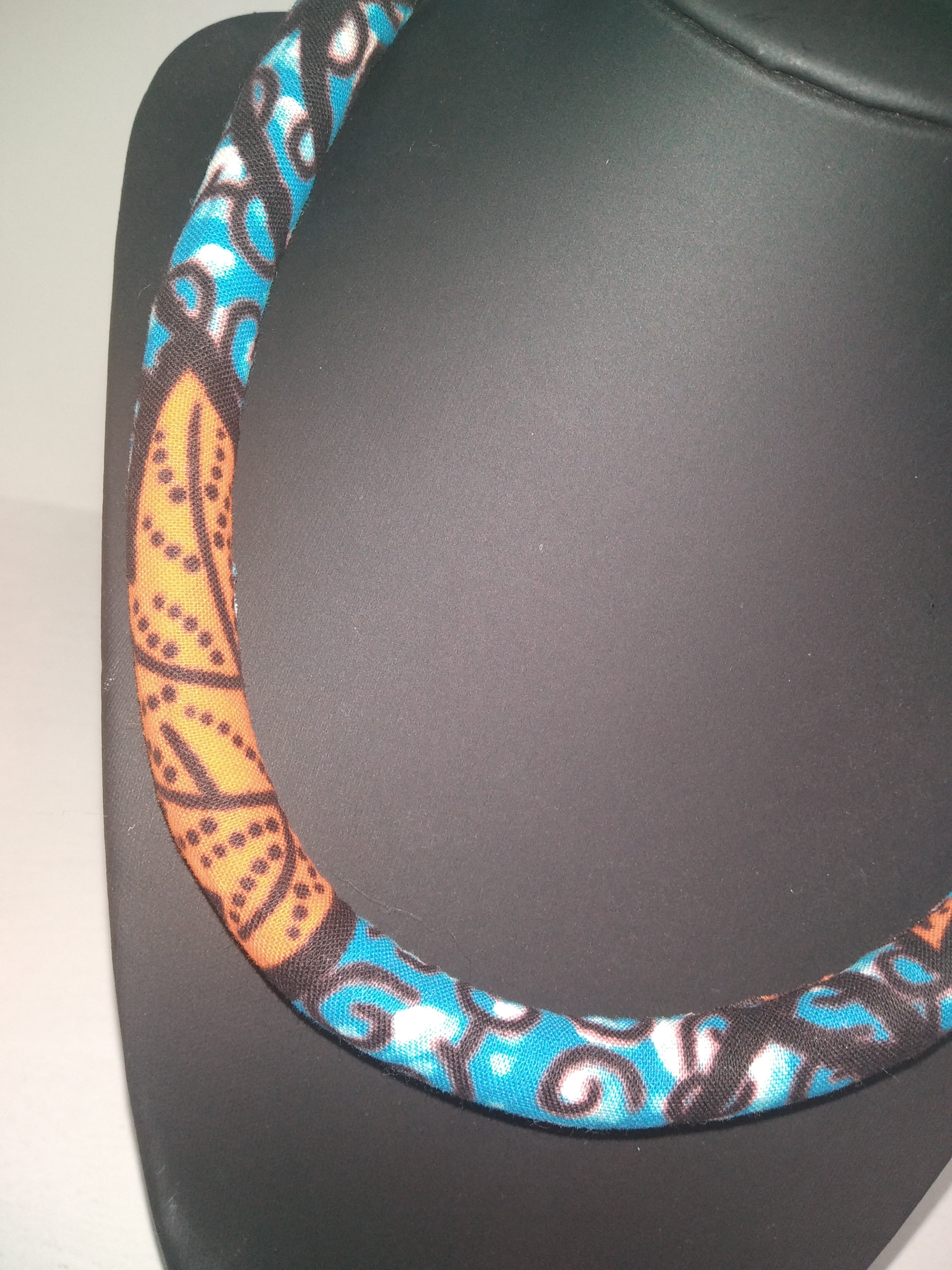 Collier ethnique en wax