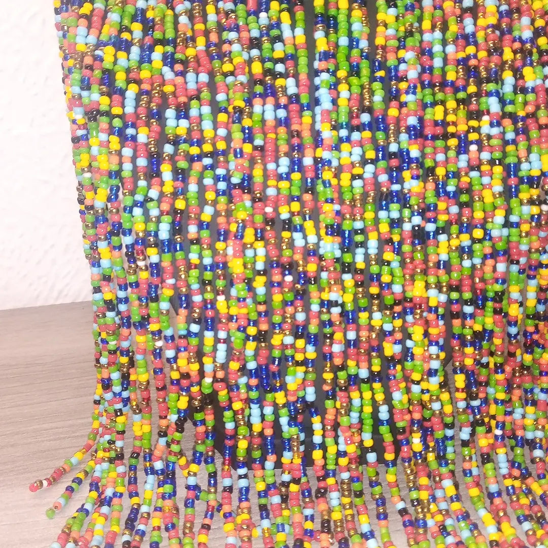 Collier ethnique en perles multicolores